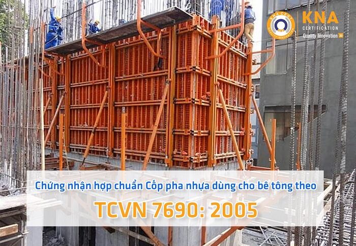 chung-nhanhop-chuan-cot-pha-nhua-