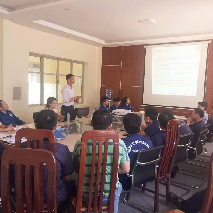 KNA CERT pre-audit Sedex-SMETA cho Công ty CP Nhựa Thăng Long 4 Nội dung chương trình pre-audit tại nhà máy của Công ty CP Nhựa Thăng Long