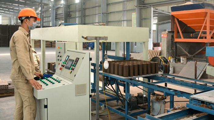 Giải pháp tăng năng suất lao động nhờ hệ thống quản lý chất lượng ISO 9001: 2015 2 Giải pháp tăng năng suất lao động nhờ hệ thống quản lý chất lượng ISO 9001: 2015