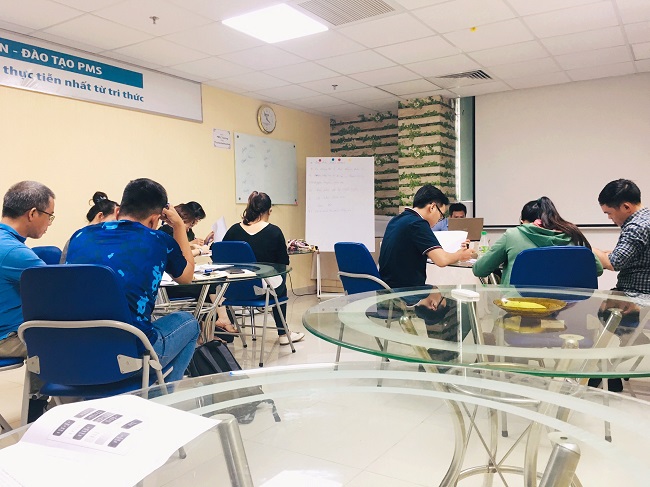 KHÓA HỌC CSR