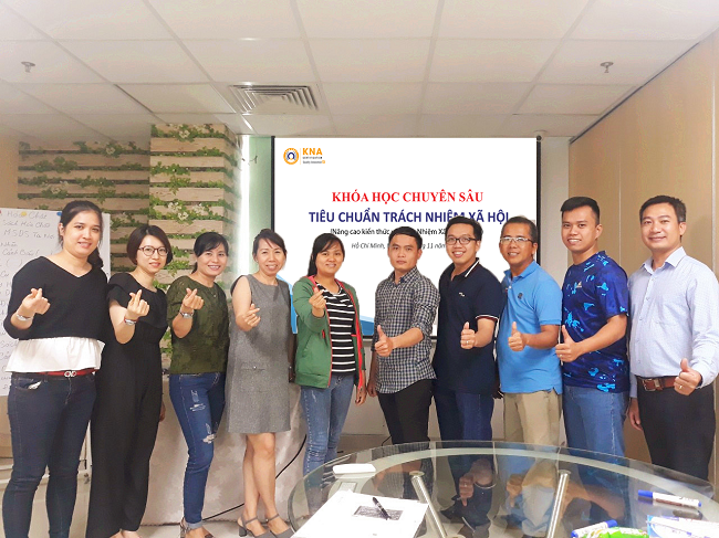 khoa hoc chuyen sau csr