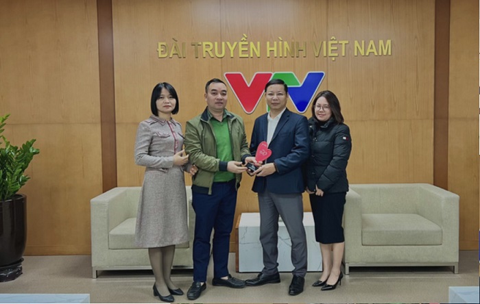 KNA CERT ủng hộ 100 triệu đồng cho chương trình Trái tim cho em 1 trái tim cho em