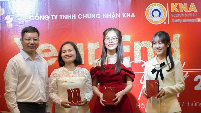 Year End Party 2024 – Dấu ấn một năm thành công của KNA CERT 10 year end party 2024